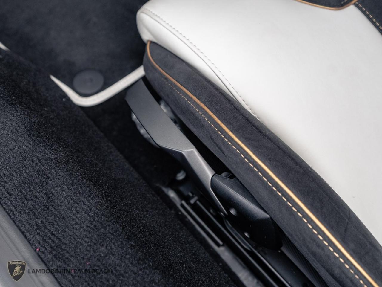 2026 Lamborghini REVUELTO West Palm Beach FL