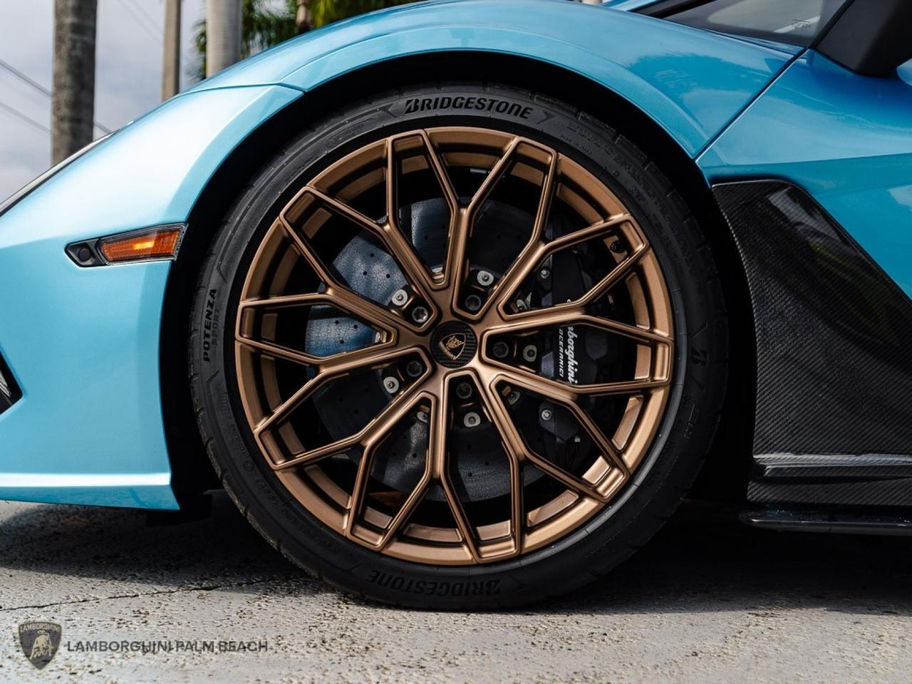 2026 Lamborghini REVUELTO West Palm Beach FL