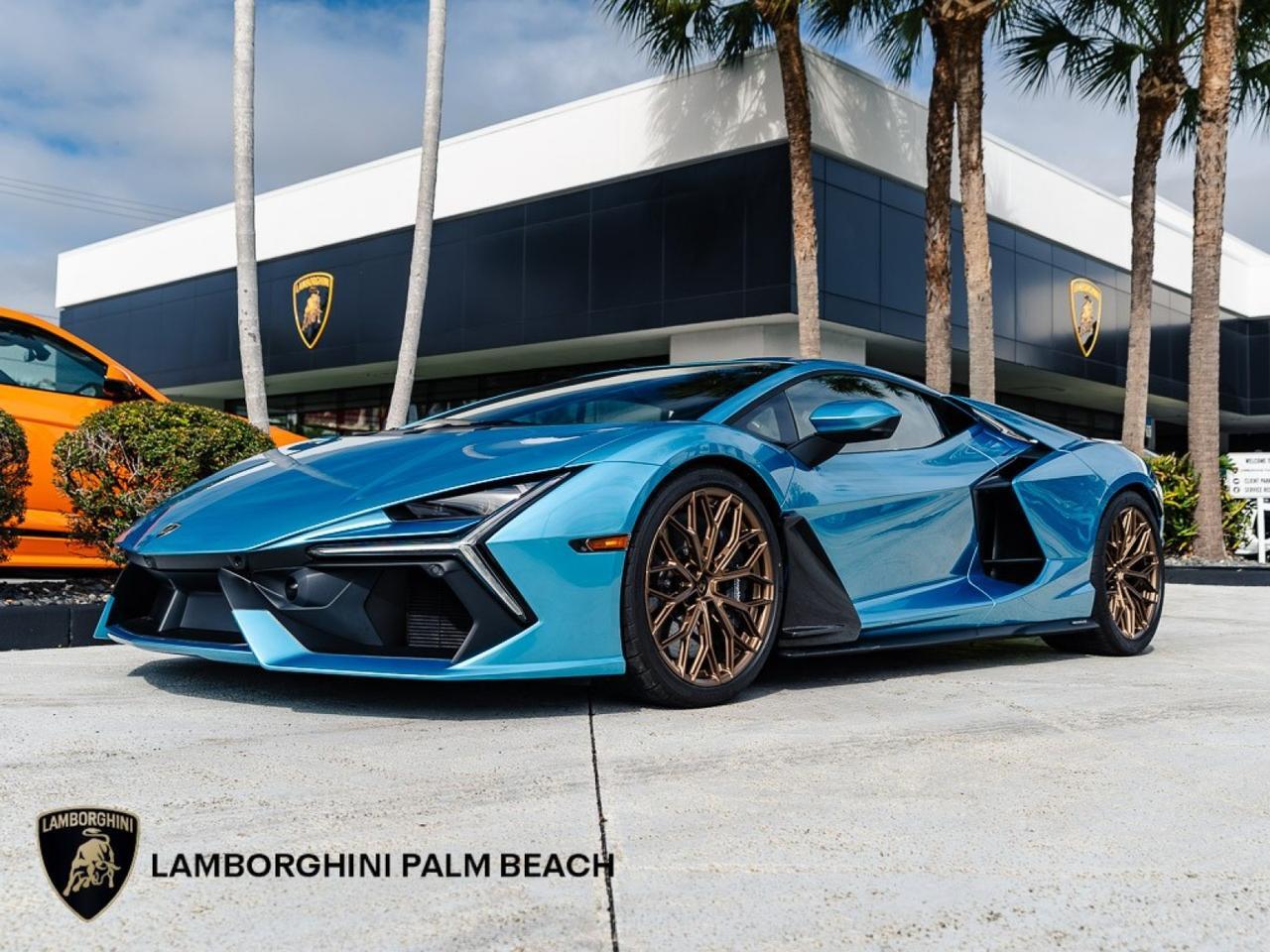 2026 Lamborghini REVUELTO