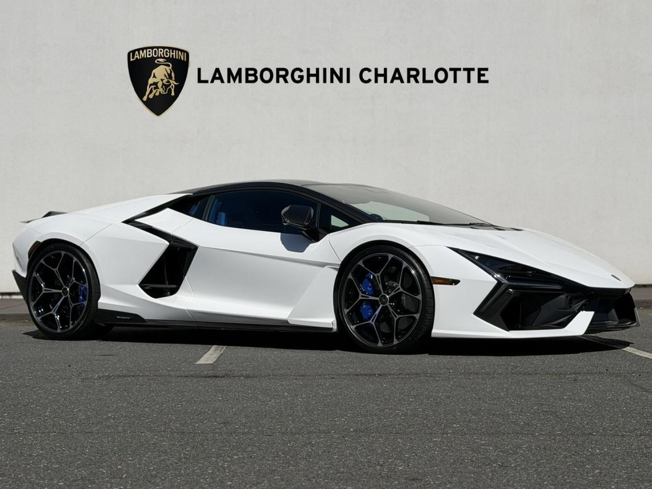 2026 Lamborghini Revuelto