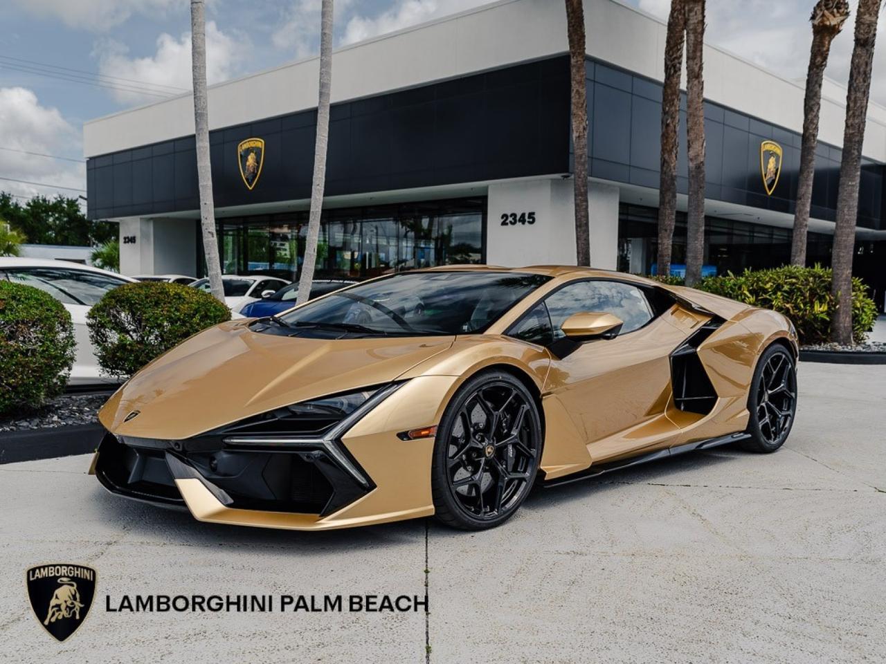 2026 Lamborghini Revuelto