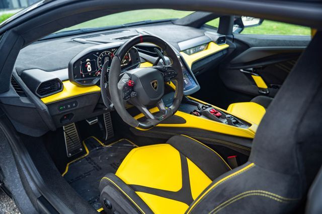 2026 Lamborghini Revuelto Base Paramus NJ