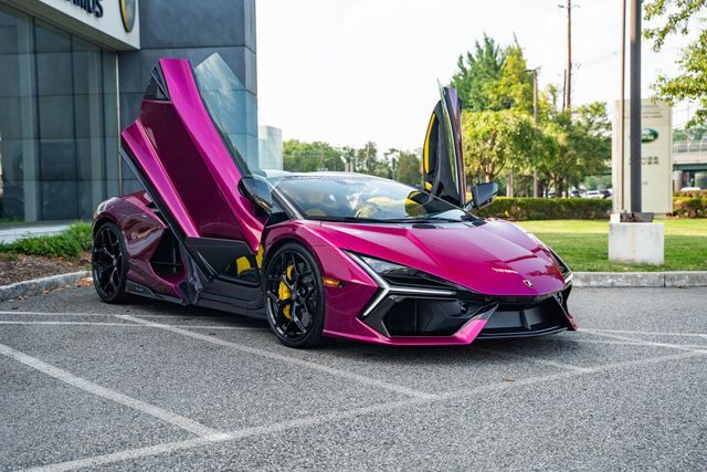 2026 Lamborghini Revuelto Base