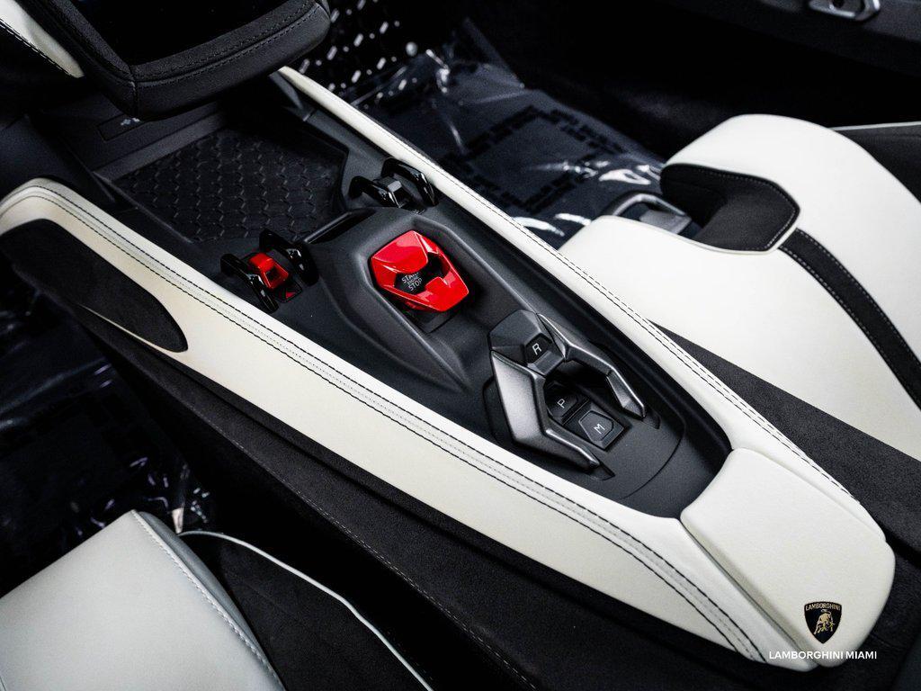 2026 Lamborghini Temerario . North Miami Beach FL