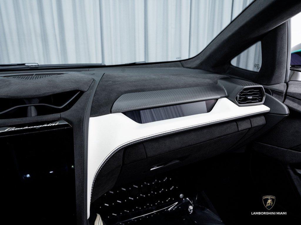 2026 Lamborghini Temerario . North Miami Beach FL