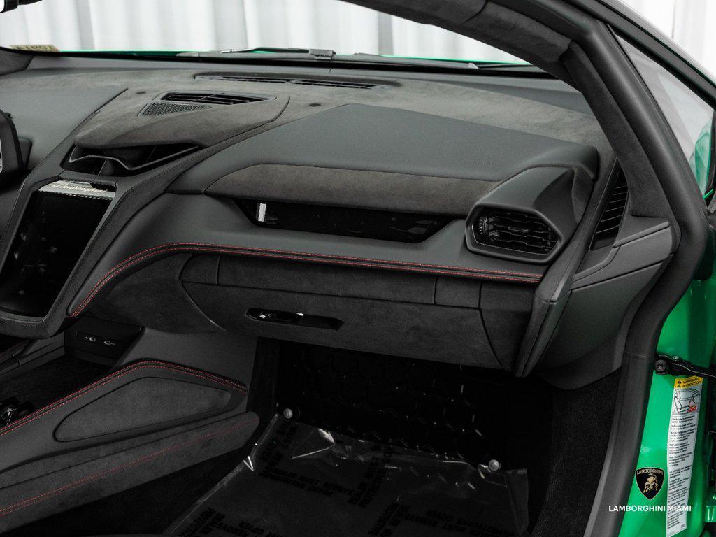 2026 Lamborghini Temerario . North Miami Beach FL