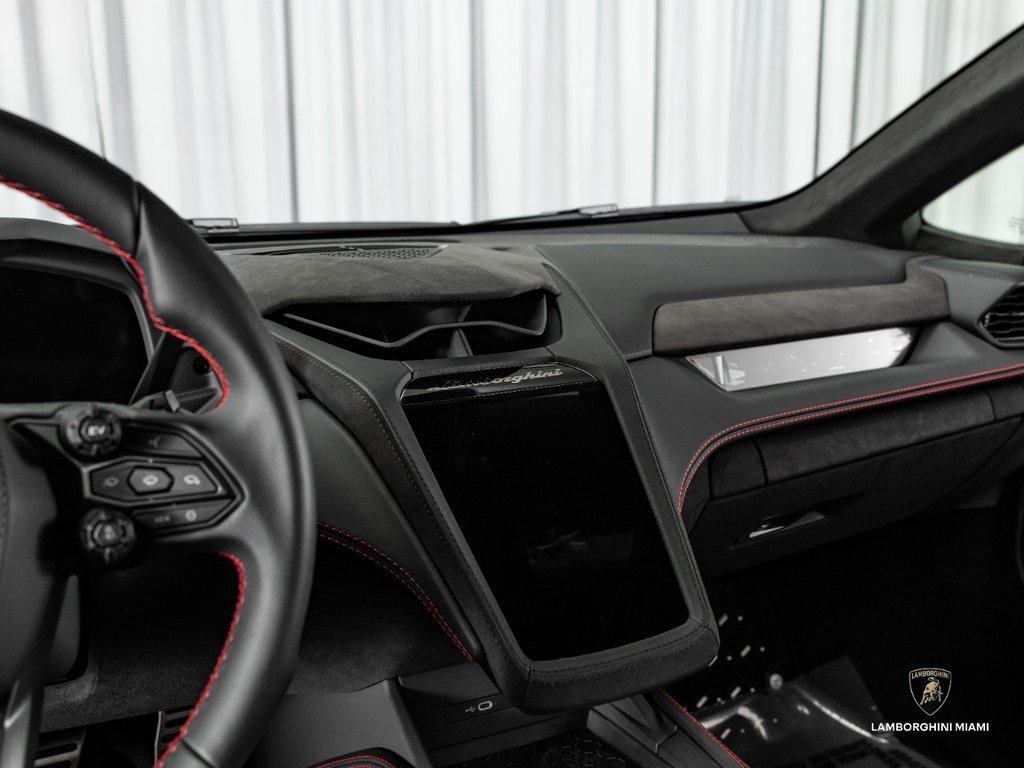 2026 Lamborghini Temerario . North Miami Beach FL