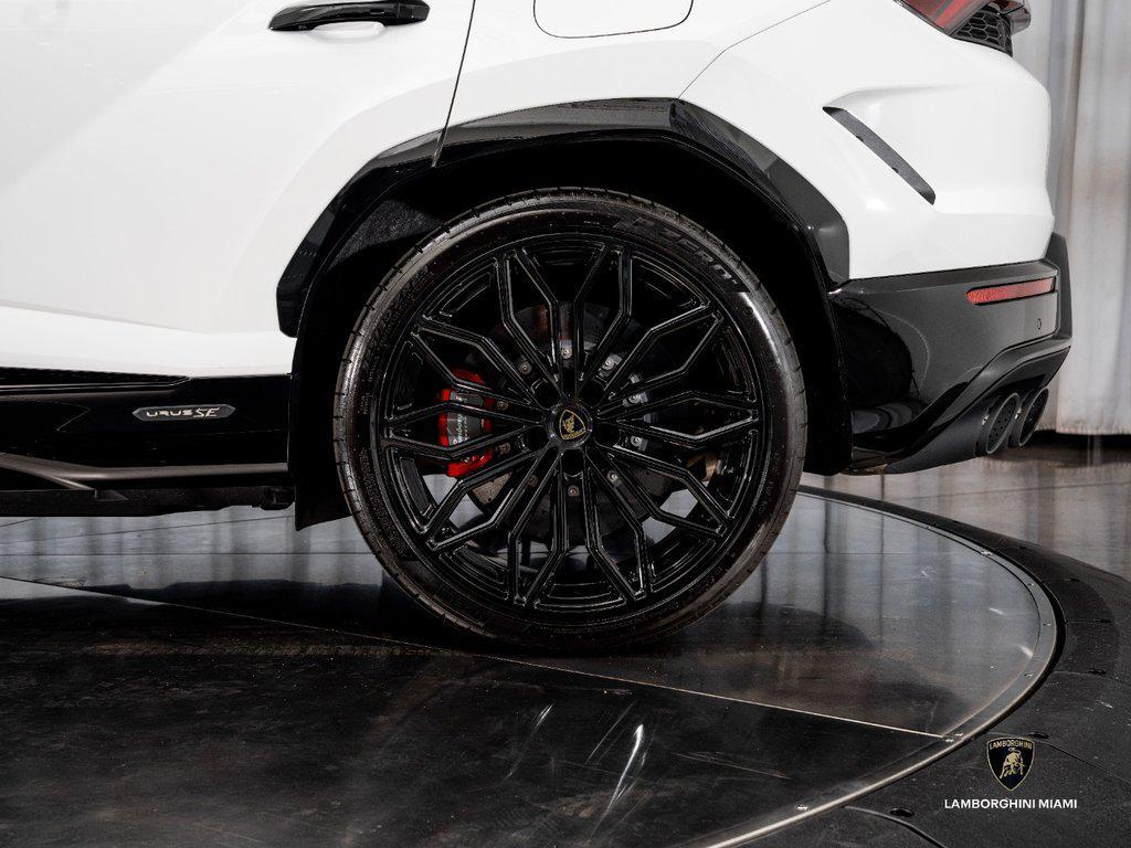2026 Lamborghini Urus SE AWD North Miami Beach FL