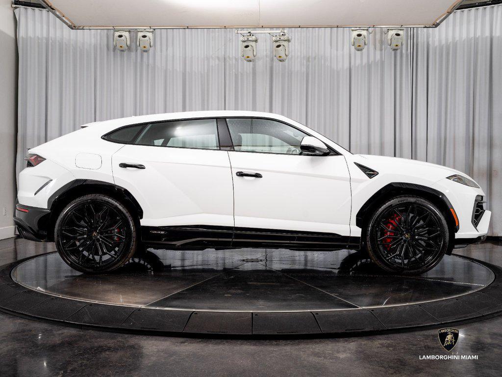 2026 Lamborghini Urus SE AWD North Miami Beach FL