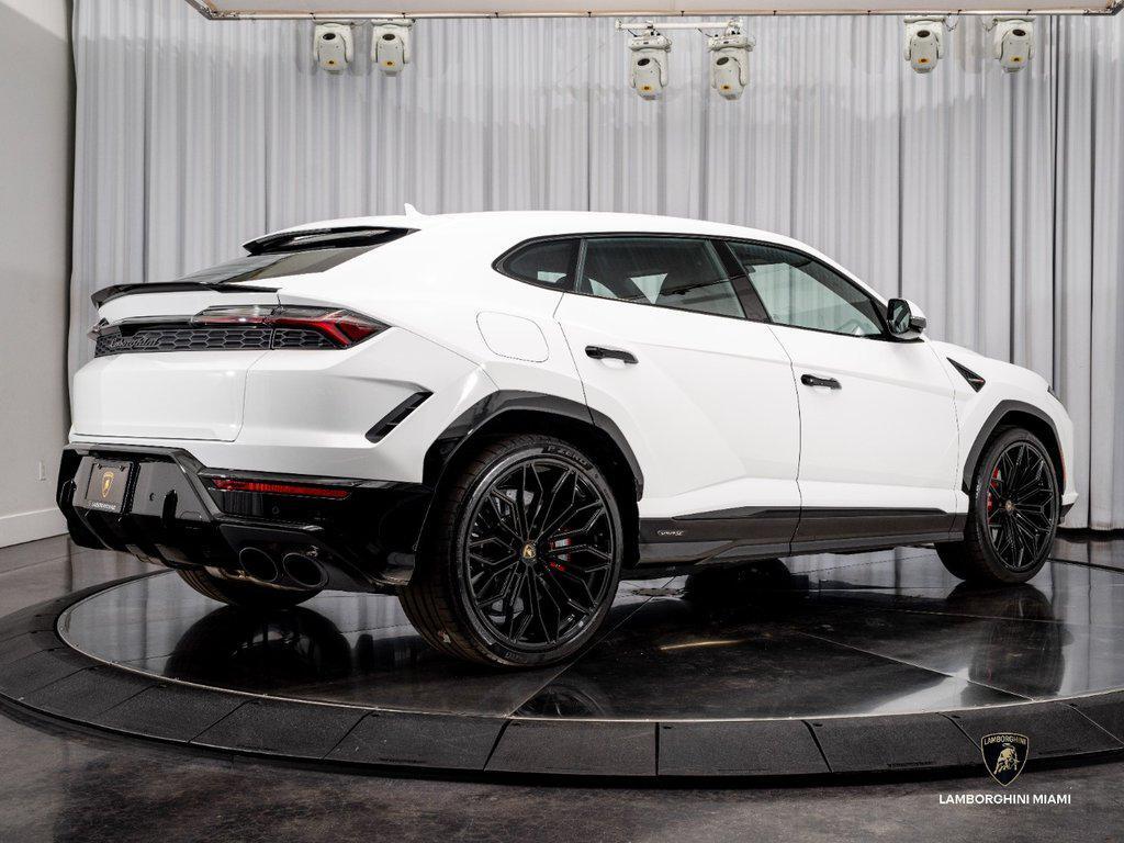 2026 Lamborghini Urus SE AWD North Miami Beach FL