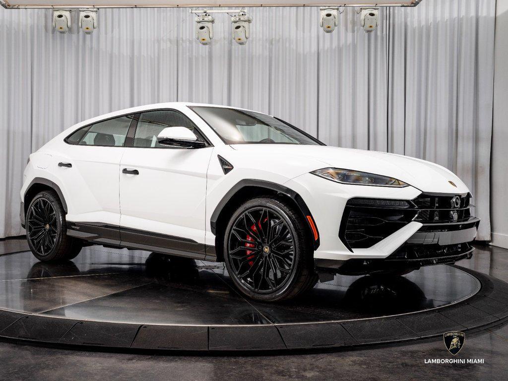 2026 Lamborghini Urus SE AWD North Miami Beach FL