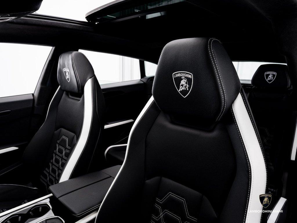 2026 Lamborghini Urus SE AWD North Miami Beach FL