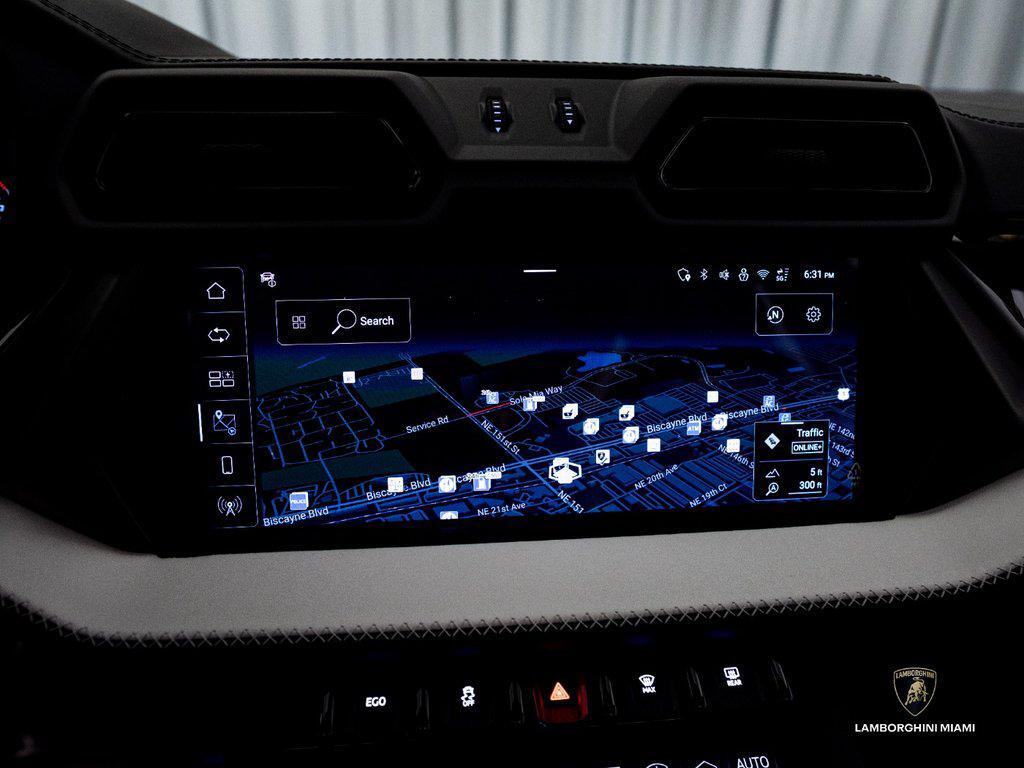 2026 Lamborghini Urus SE AWD North Miami Beach FL