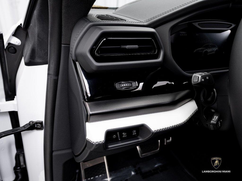 2026 Lamborghini Urus SE AWD North Miami Beach FL