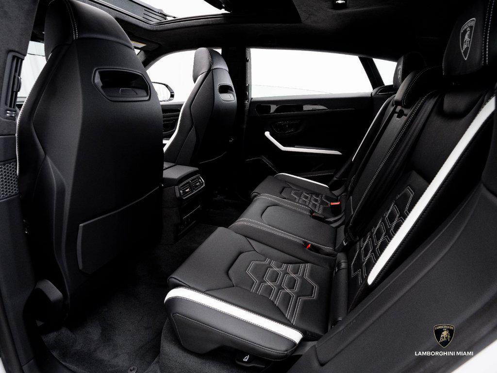 2026 Lamborghini Urus SE AWD North Miami Beach FL