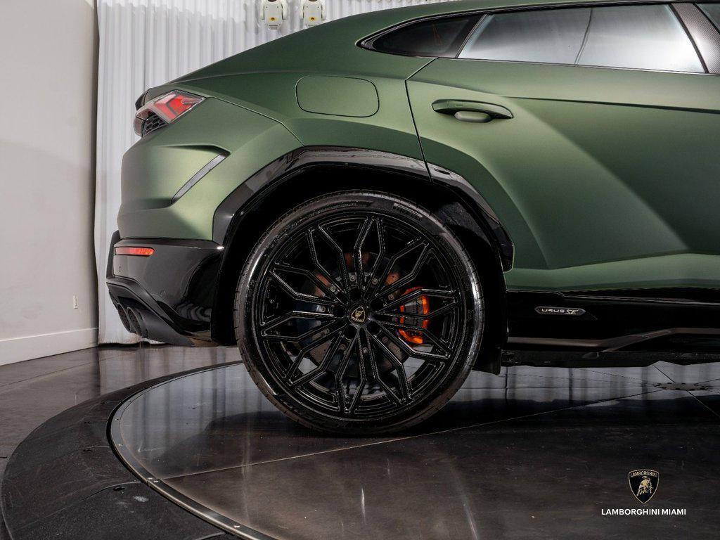 2026 Lamborghini Urus SE AWD North Miami Beach FL