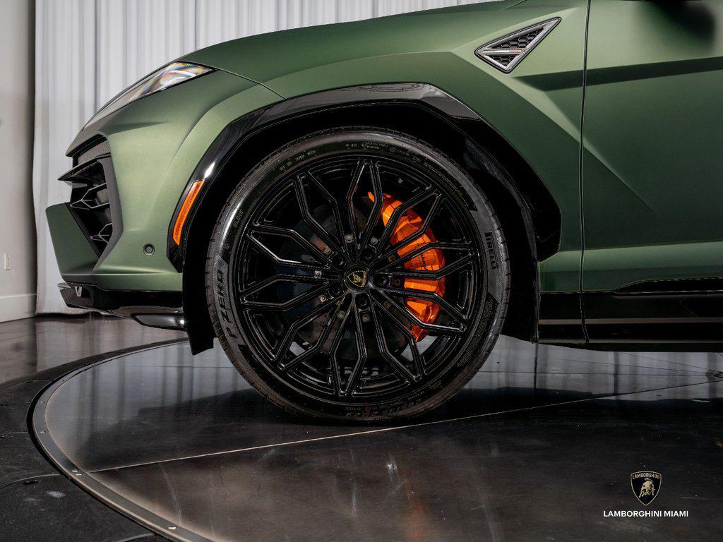 2026 Lamborghini Urus SE AWD North Miami Beach FL