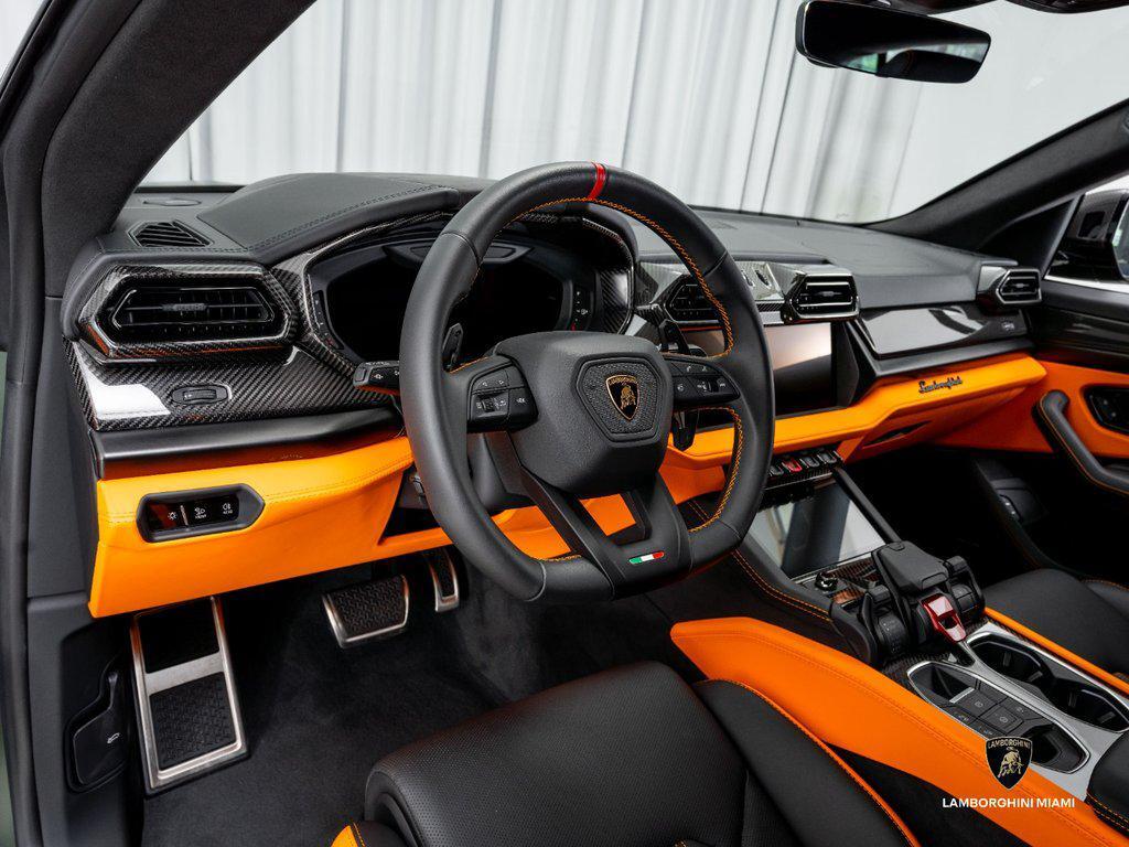 2026 Lamborghini Urus SE AWD North Miami Beach FL