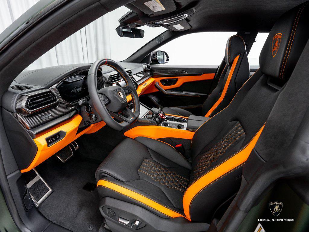 2026 Lamborghini Urus SE AWD North Miami Beach FL