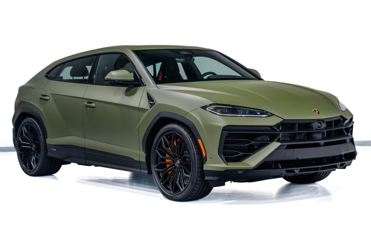 2026 Lamborghini Urus SE
