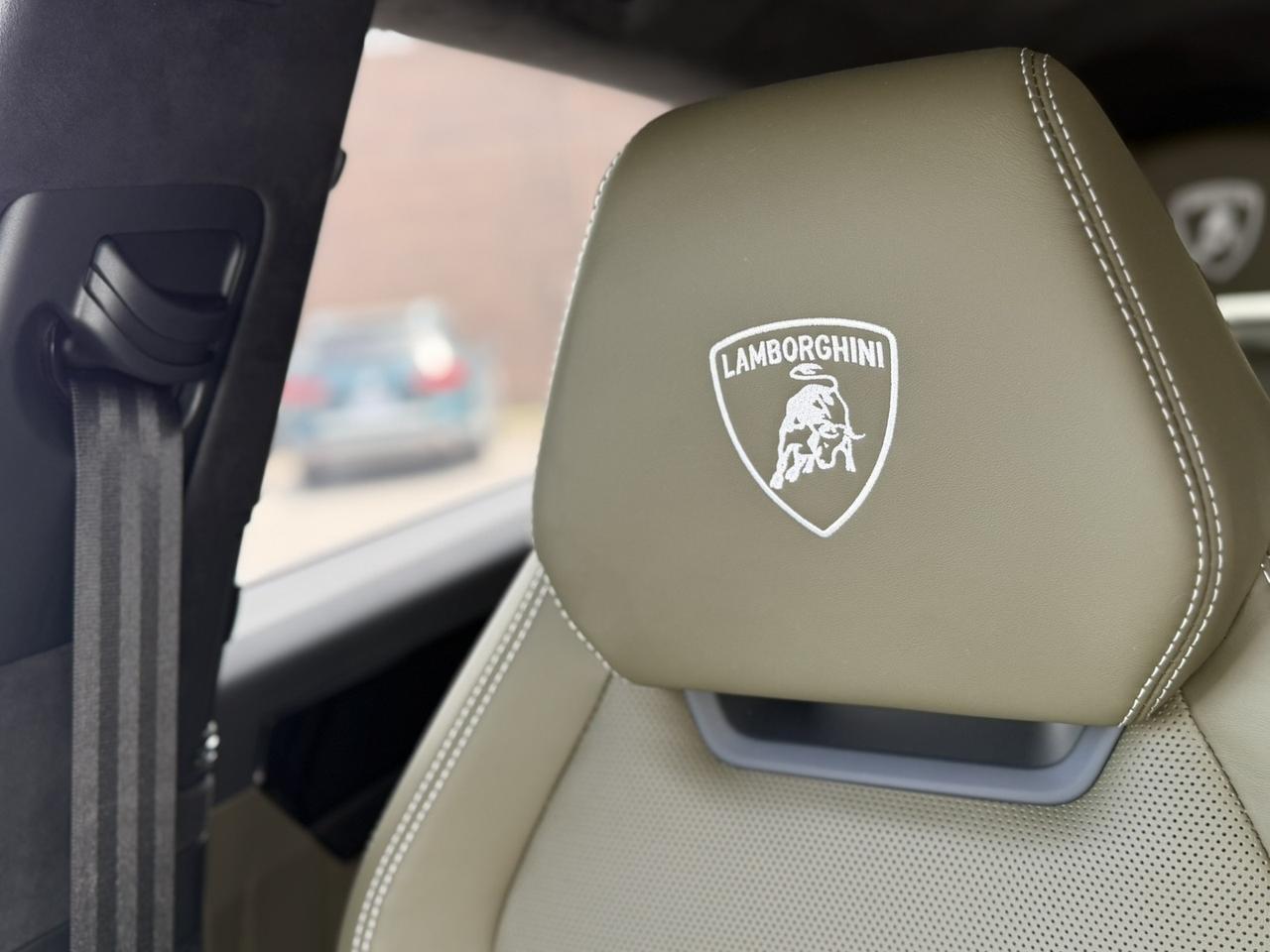 2026 Lamborghini Urus SE Charlotte NC