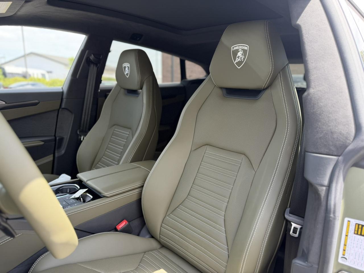 2026 Lamborghini Urus SE Charlotte NC