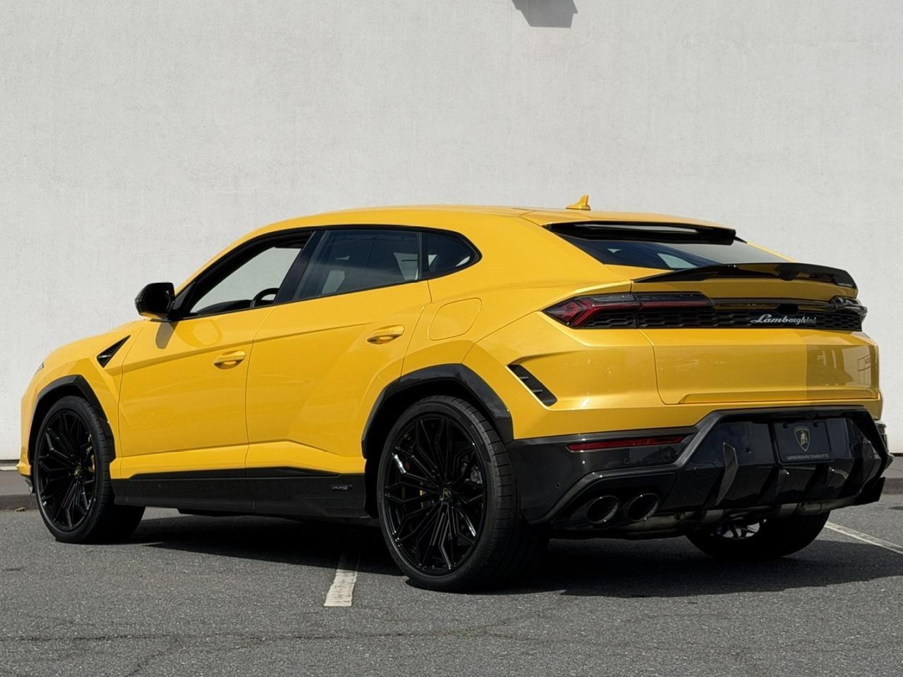 2026 Lamborghini Urus SE Charlotte NC