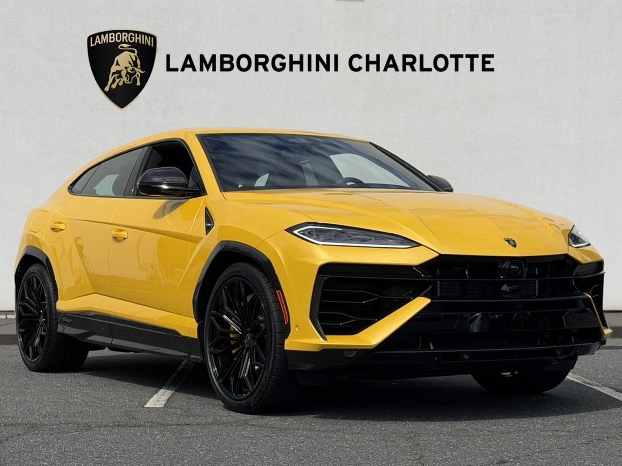 2026 Lamborghini Urus SE
