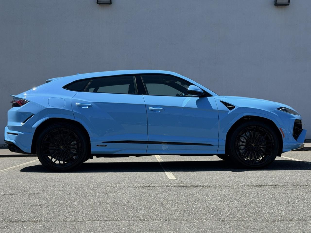 2026 Lamborghini Urus SE Charlotte NC