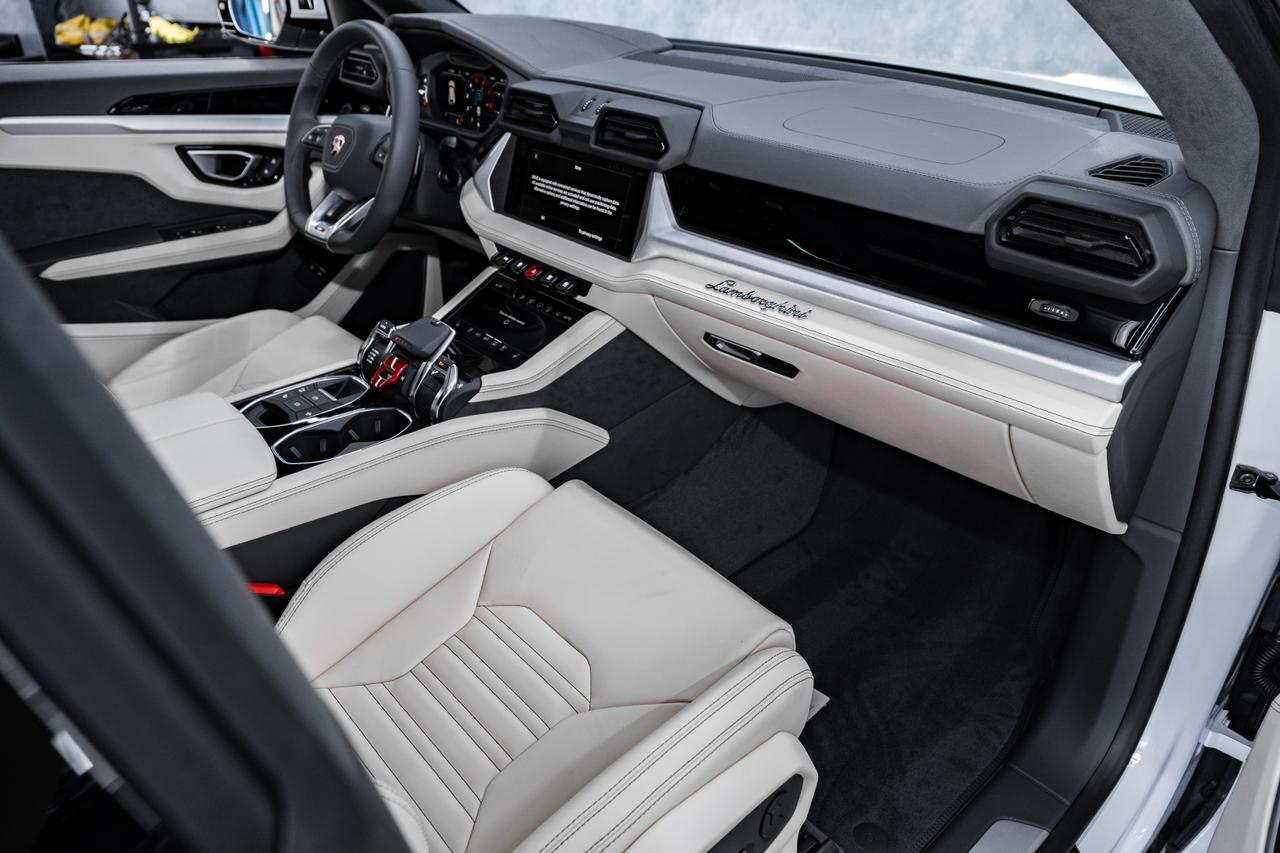 2026 Lamborghini Urus SE Mansory Miami FL