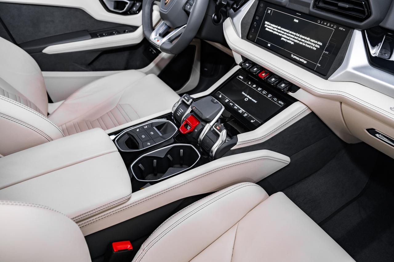 2026 Lamborghini Urus SE Mansory Miami FL