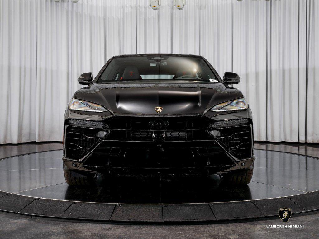 2026 Lamborghini Urus SE