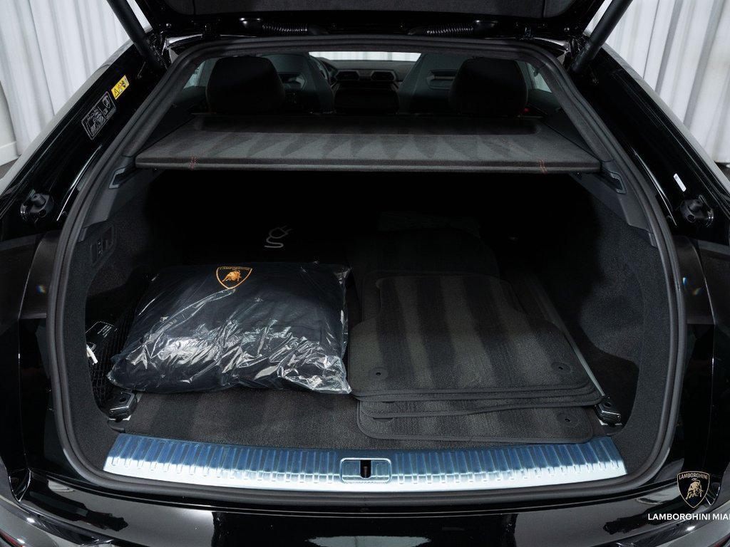 2026 Lamborghini Urus SE North Miami Beach FL