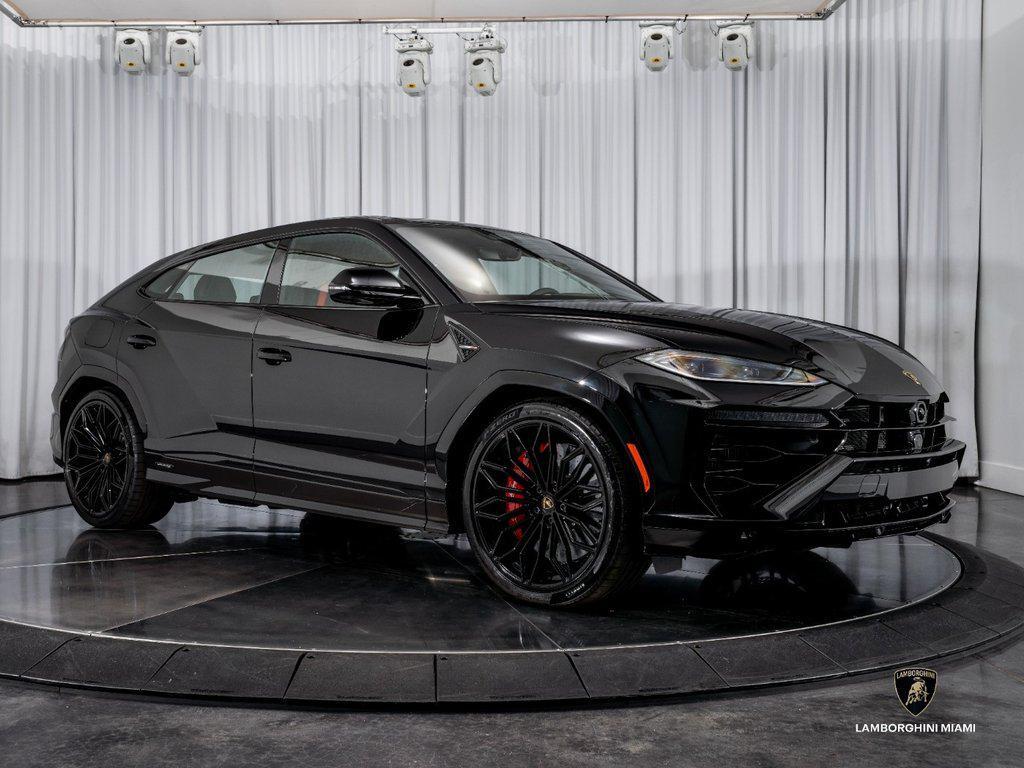 2026 Lamborghini Urus SE North Miami Beach FL