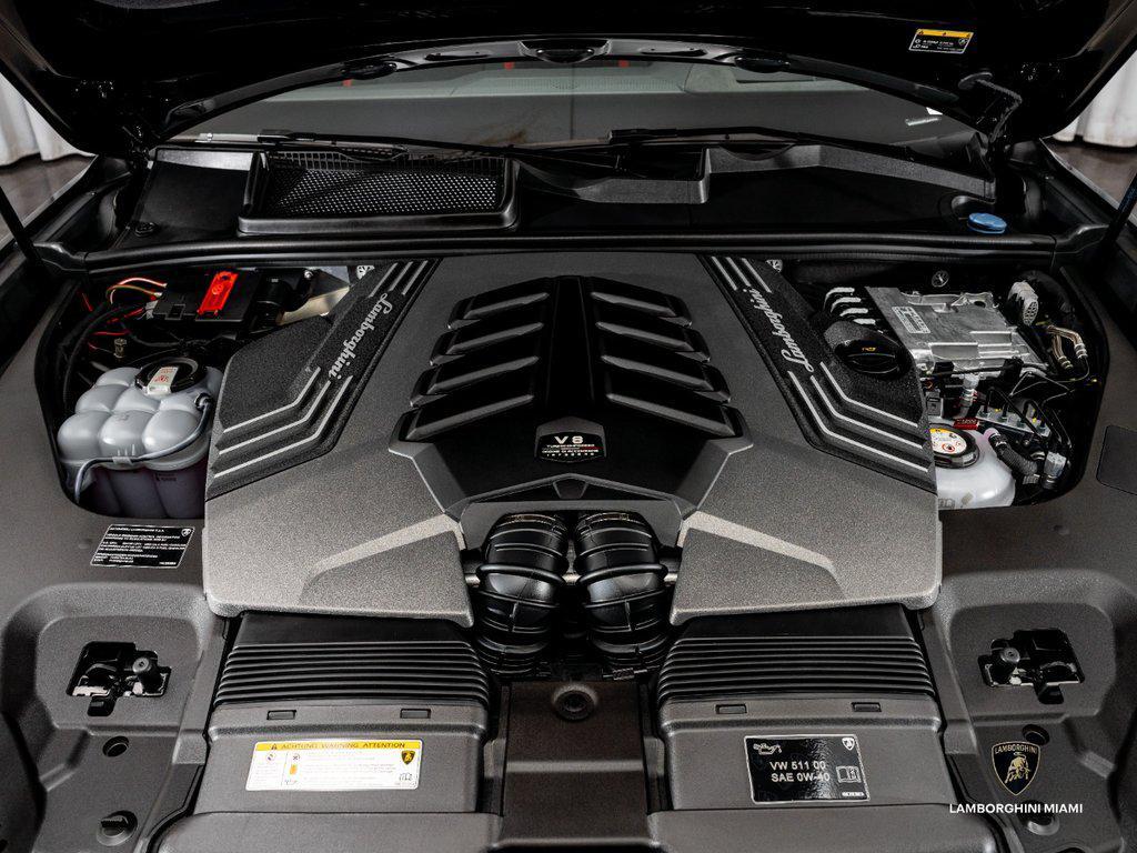2026 Lamborghini Urus SE North Miami Beach FL
