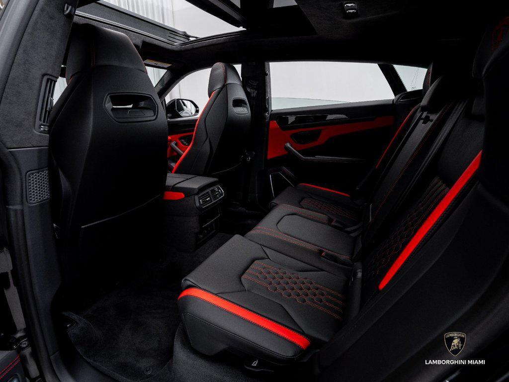 2026 Lamborghini Urus SE North Miami Beach FL