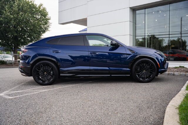 2026 Lamborghini Urus SE Paramus NJ