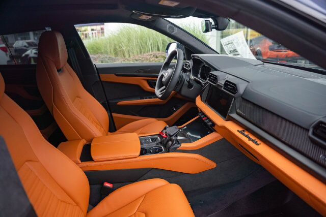 2026 Lamborghini Urus SE Paramus NJ