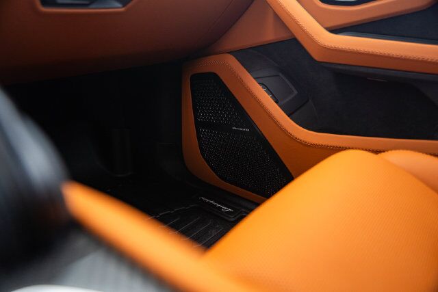 2026 Lamborghini Urus SE Paramus NJ