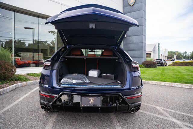 2026 Lamborghini Urus SE Paramus NJ
