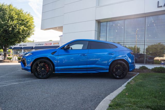 2026 Lamborghini Urus SE Paramus NJ