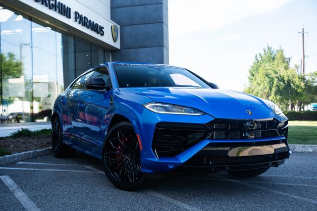 2026 Lamborghini Urus SE Paramus NJ