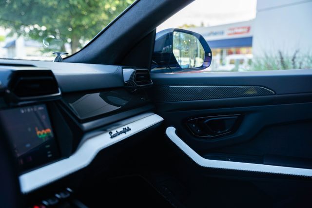 2026 Lamborghini Urus SE Paramus NJ
