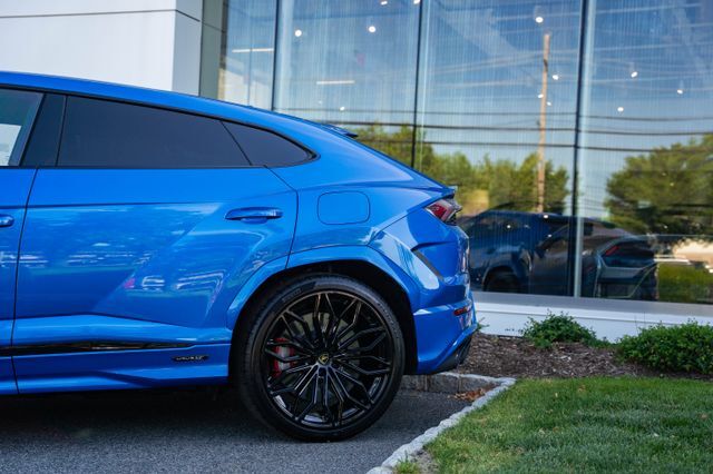 2026 Lamborghini Urus SE Paramus NJ