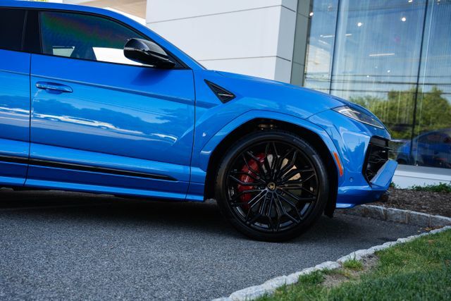 2026 Lamborghini Urus SE Paramus NJ
