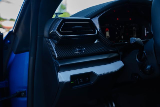 2026 Lamborghini Urus SE Paramus NJ