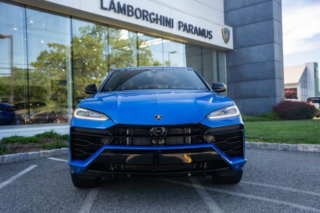 2026 Lamborghini Urus SE Paramus NJ