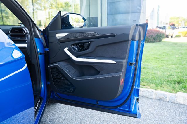 2026 Lamborghini Urus SE Paramus NJ