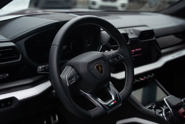 2026 Lamborghini Urus SE Paramus NJ