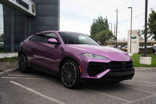 2026 Lamborghini Urus SE